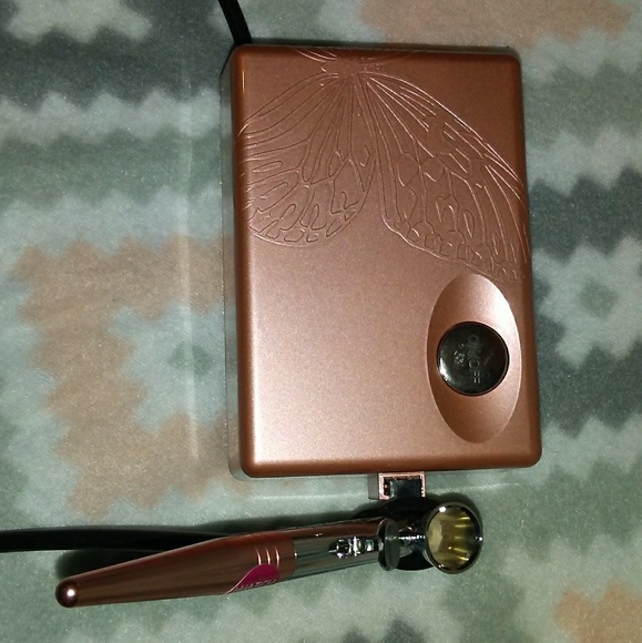 Luminess Air-Airbursh Makeup System - Picture 2 of 6